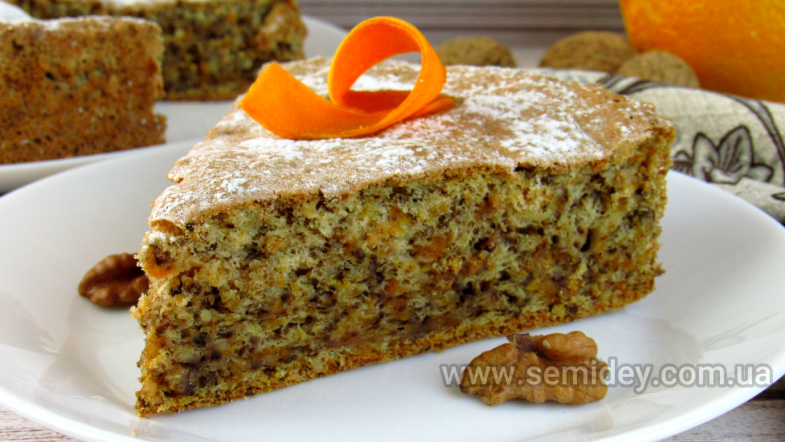 Тыквенный пирог с орехами и апельсином
