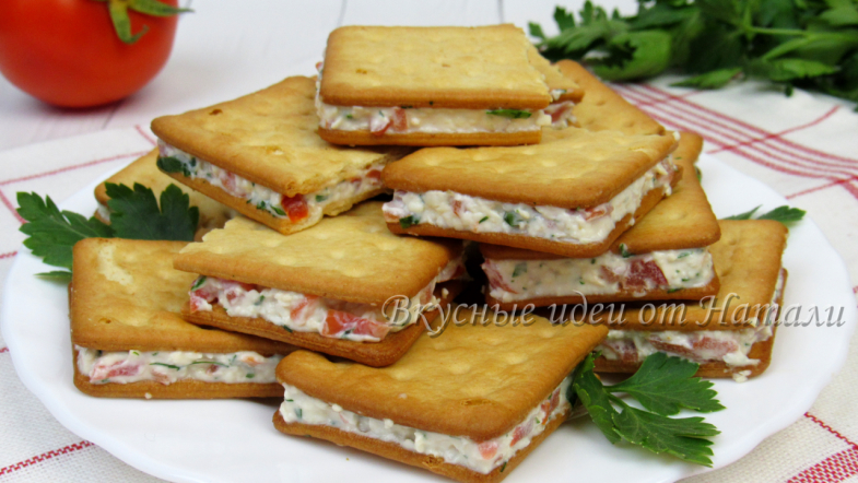 Сырная закуска на крекерах