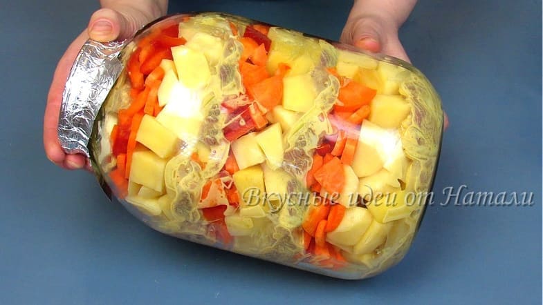 Мясо с картошкой в банке