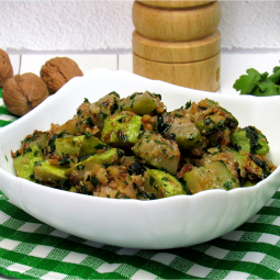 Кабачки с чесноком и грецкими орехами