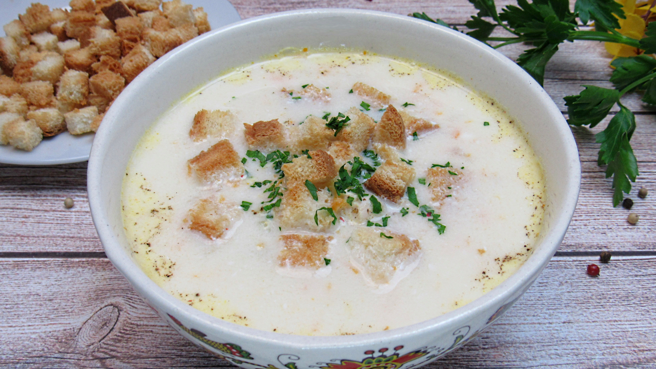 Сырный суп с курицей
